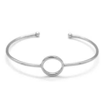 Pulsera rigida de plata con forma geometrica de circulo