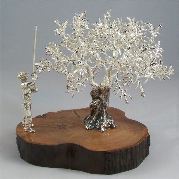 Olivo plateado 16x17 + 1 figura
